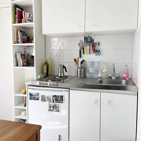 Excellent Location Center Paris
